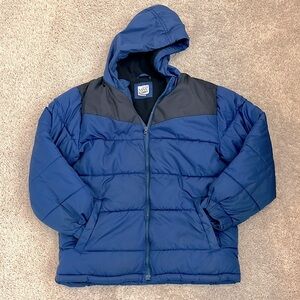 Old Navy SZ L10-12 navy/bla puffer. Zip front w/hood. Adjustable sleeve opening